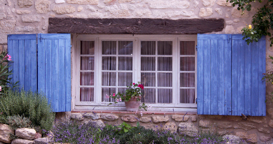 Ansouis Village life