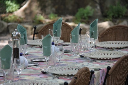 provencal-table