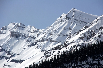 Lake Louise #TravelAlberta #BanffNationalPark @GingerandNutmeg