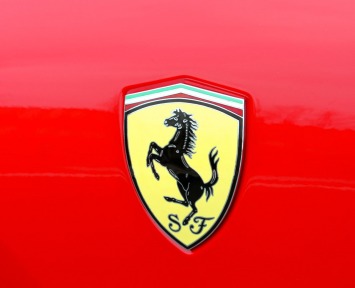 Ferrari Logo