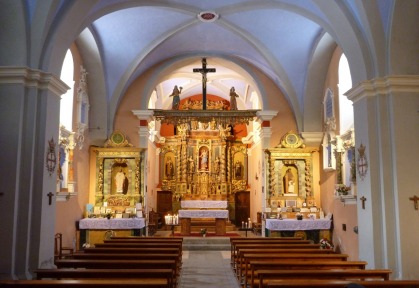 Notre Dame de La Gorge Interior