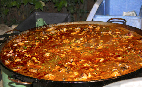 Grande Paella #Paella main dishes @gingerandnutmeg #recipes