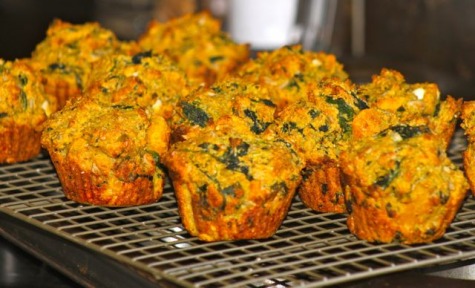 pumpkin-feta-muffins