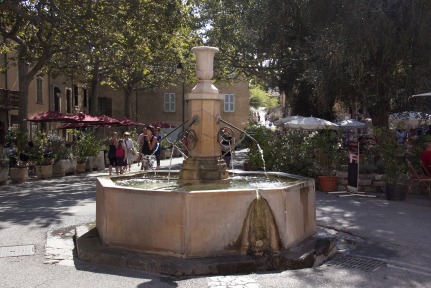 Tourtour France, main square #ExploretheVar @GingerandNutmeg