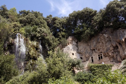 Villecroze Caves #Provence #Grottos #Var @GingerandNutmeg