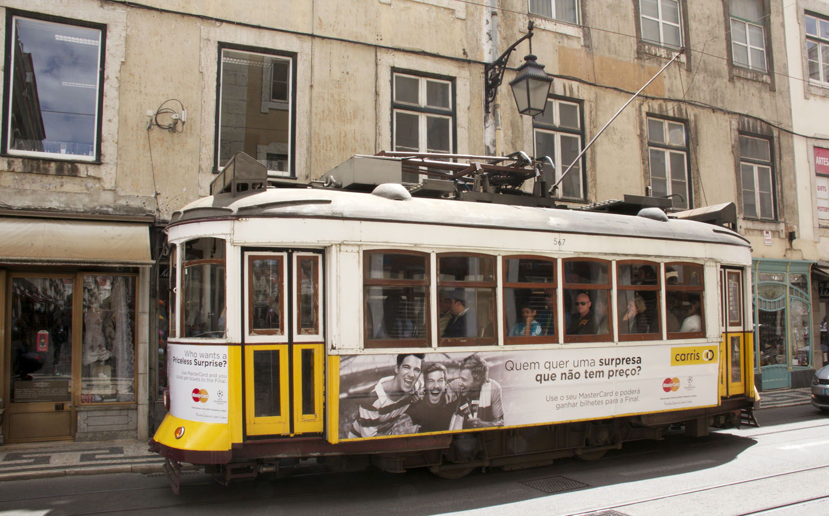 Lisbon Street Car Lisbon Street Tram #Lisbon #Portugal @GingerandNutmeg