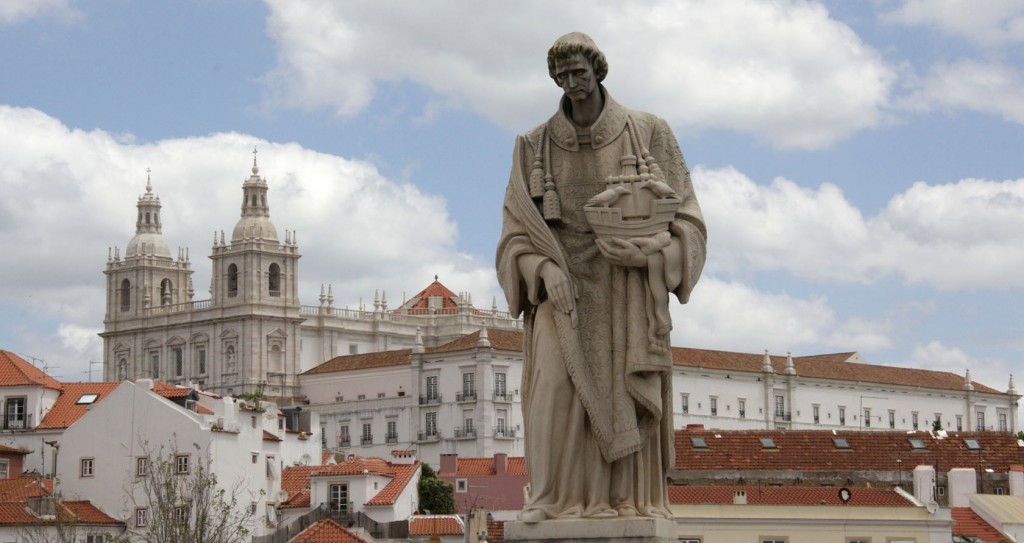 Lisbon view of Sao Vincente de Flora #Lisbon #Portugal @GingerandNutmeg