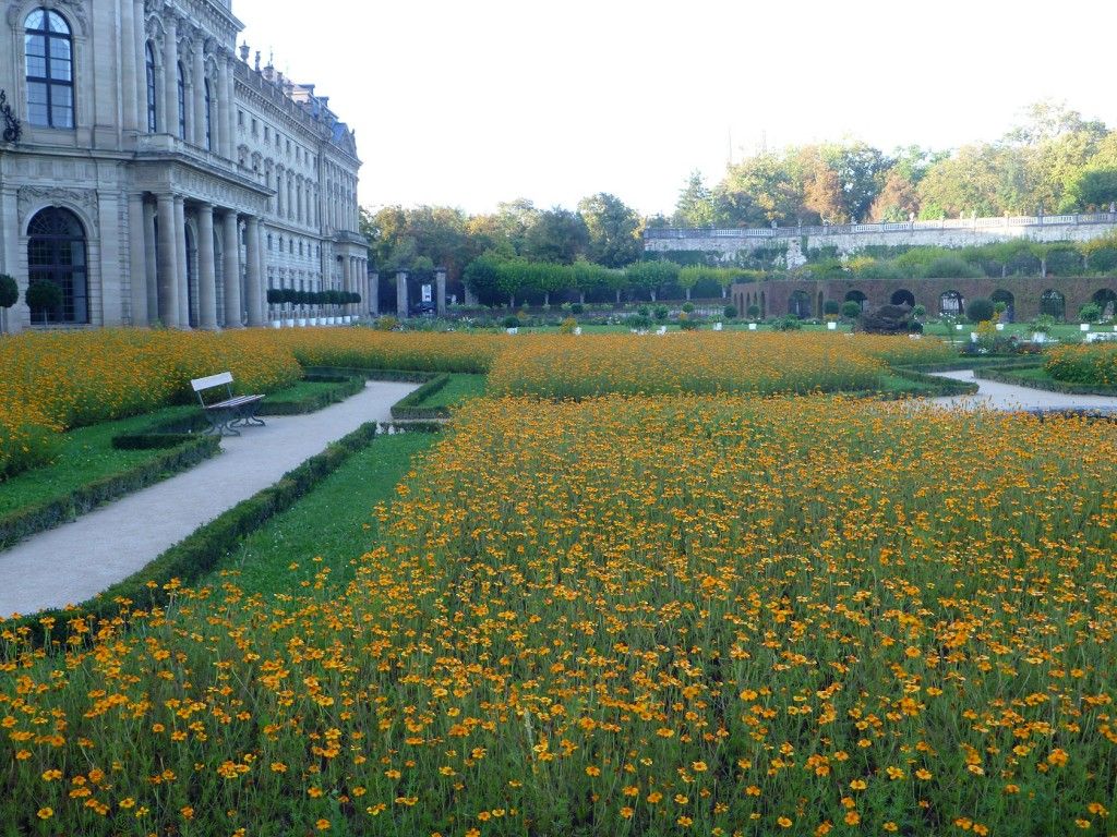 Wurzburg Residence garden #Germany #RomanticRoad @GingerandNutmeg