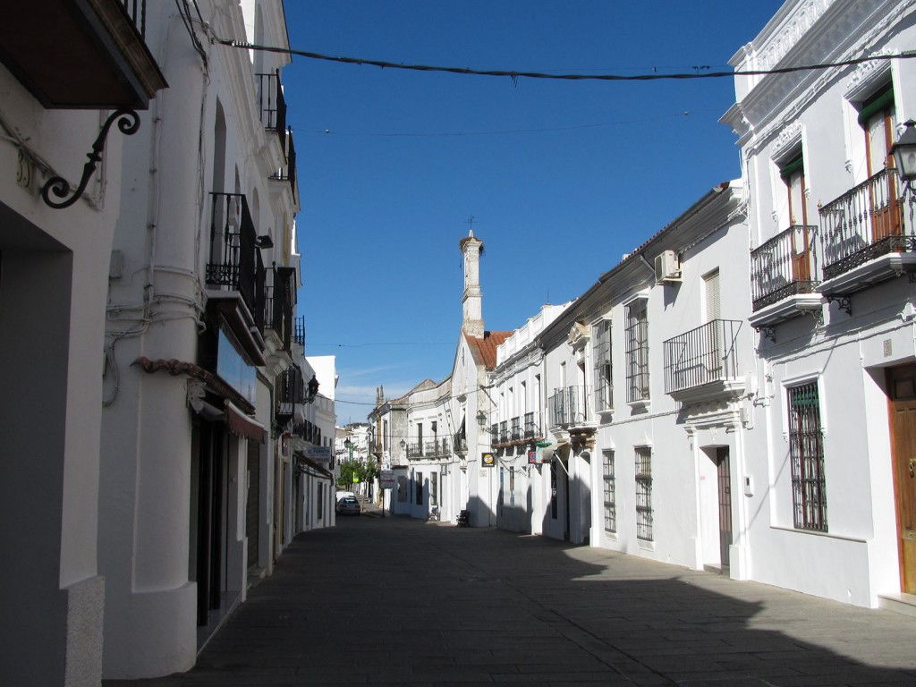 Street in Alentejo #Portugal Perfectly Planned Travel