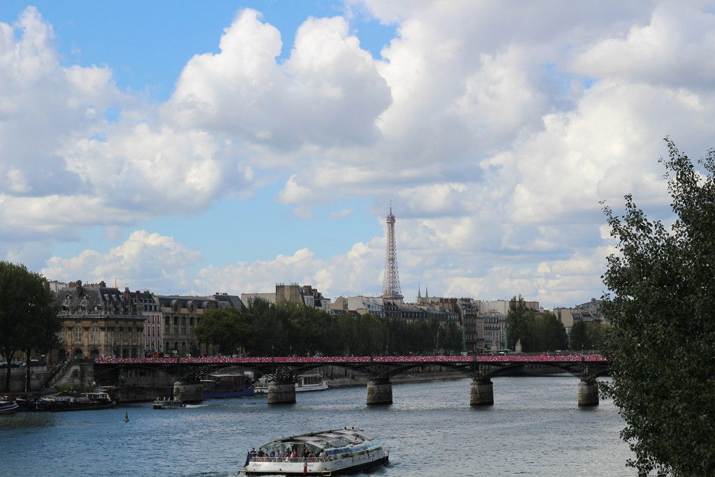 Paris Seine Views #Paris @KristaBender #PastryinParis